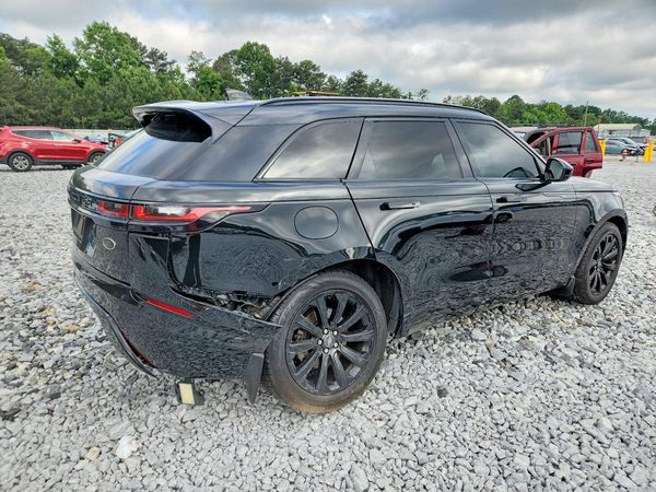 2018 LAND ROVER RANGE ROVER VELAR R-Dynamic SE