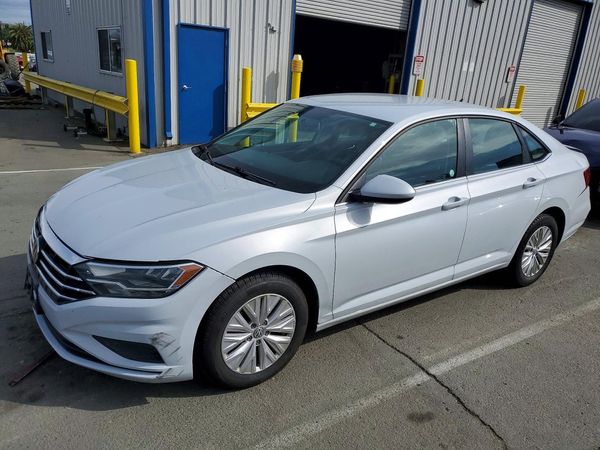 2019 VOLKSWAGEN JETTA S, SE, R-Line