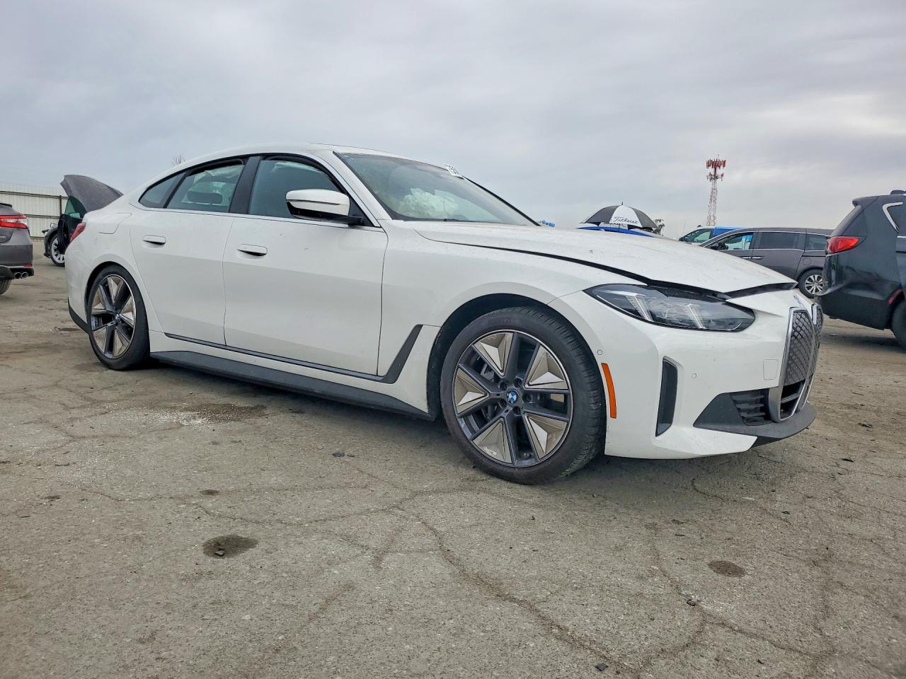 2025 BMW I4 eDrive40
