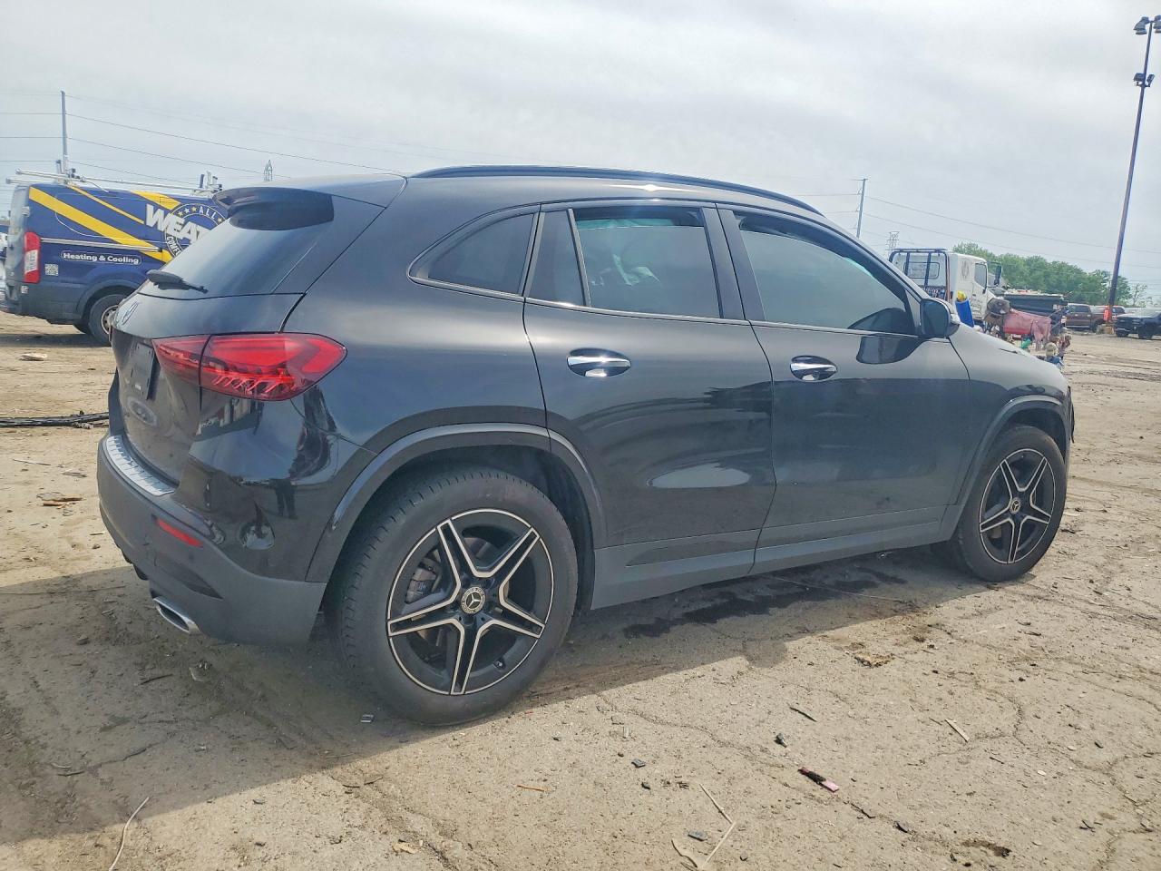 2025 MERCEDES-BENZ GLA GLA 250
