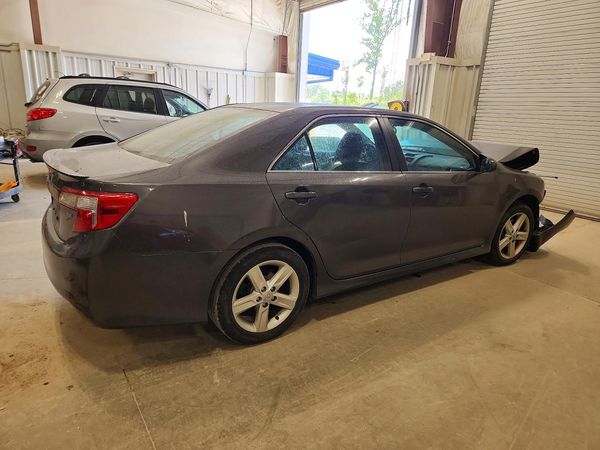 2013 TOYOTA CAMRY