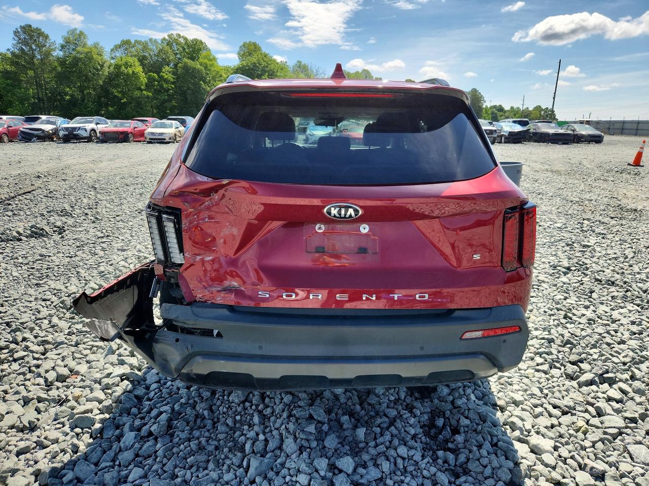 2021 KIA SORENTO S