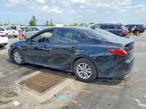 2025 TOYOTA CAMRY