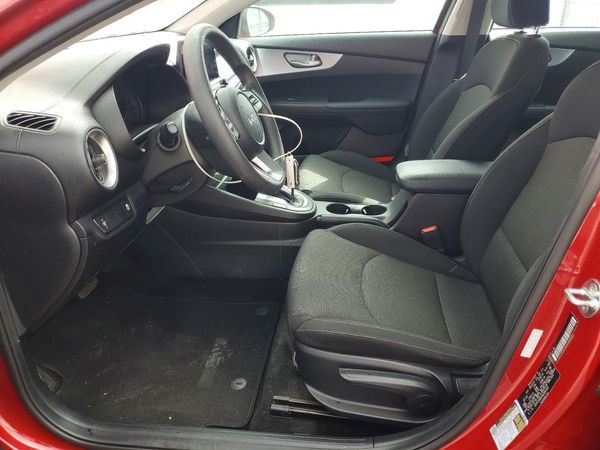 2022 KIA FORTE FE, LXS