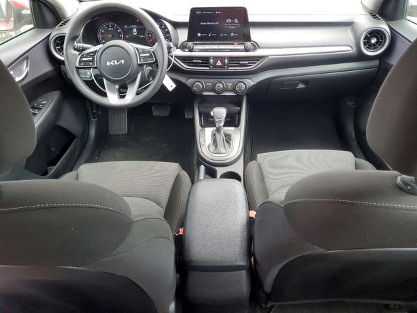 2022 KIA FORTE FE, LXS