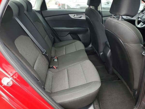 2022 KIA FORTE FE, LXS