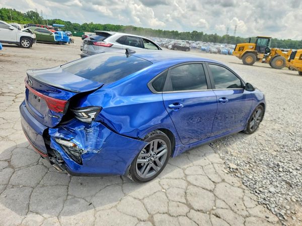 2021 KIA FORTE GT Line