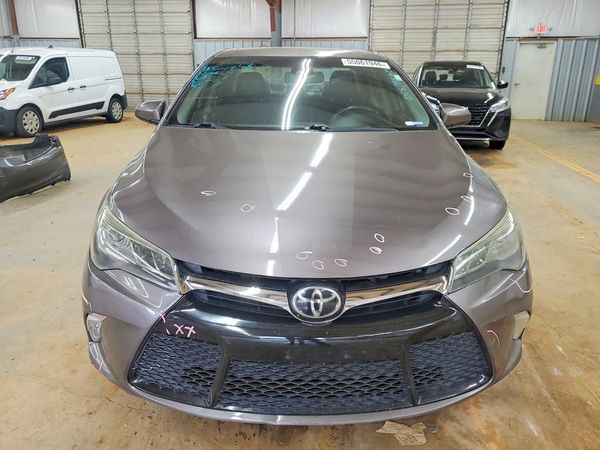 2015 TOYOTA CAMRY