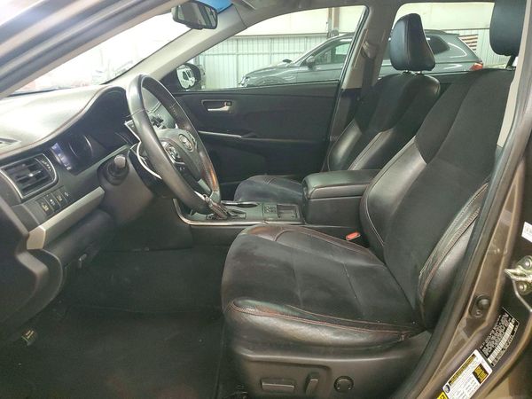 2015 TOYOTA CAMRY