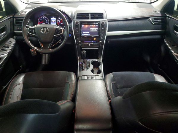 2015 TOYOTA CAMRY