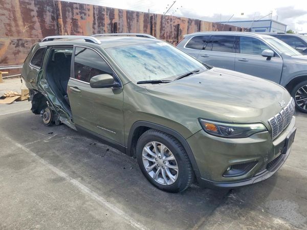 2019 JEEP CHEROKEE LATITUDE FWD