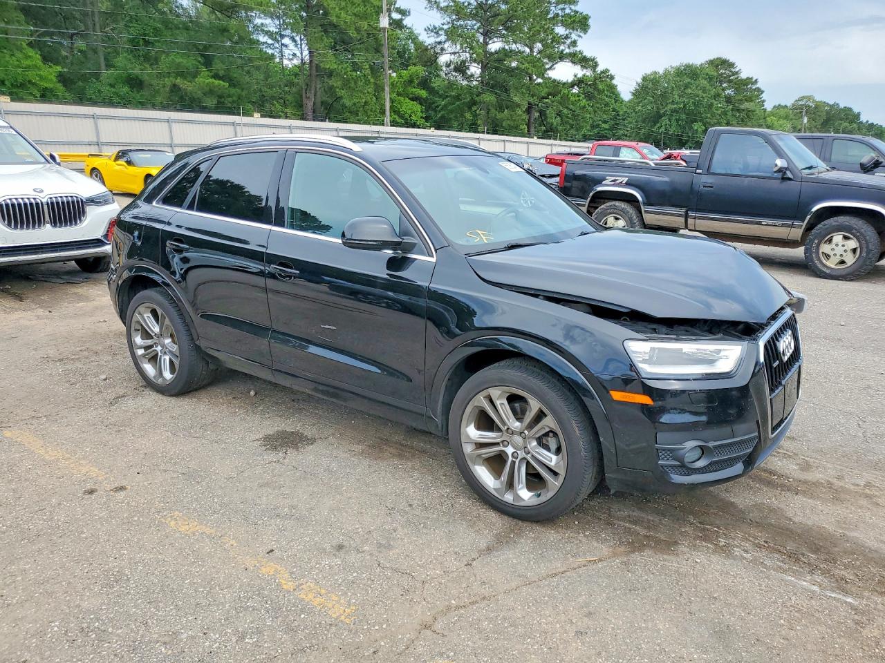 2015 AUDI Q3 quattro Premium Plus
