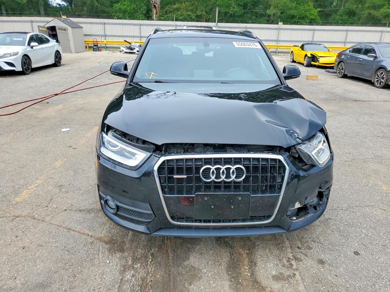 2015 AUDI Q3 quattro Premium Plus