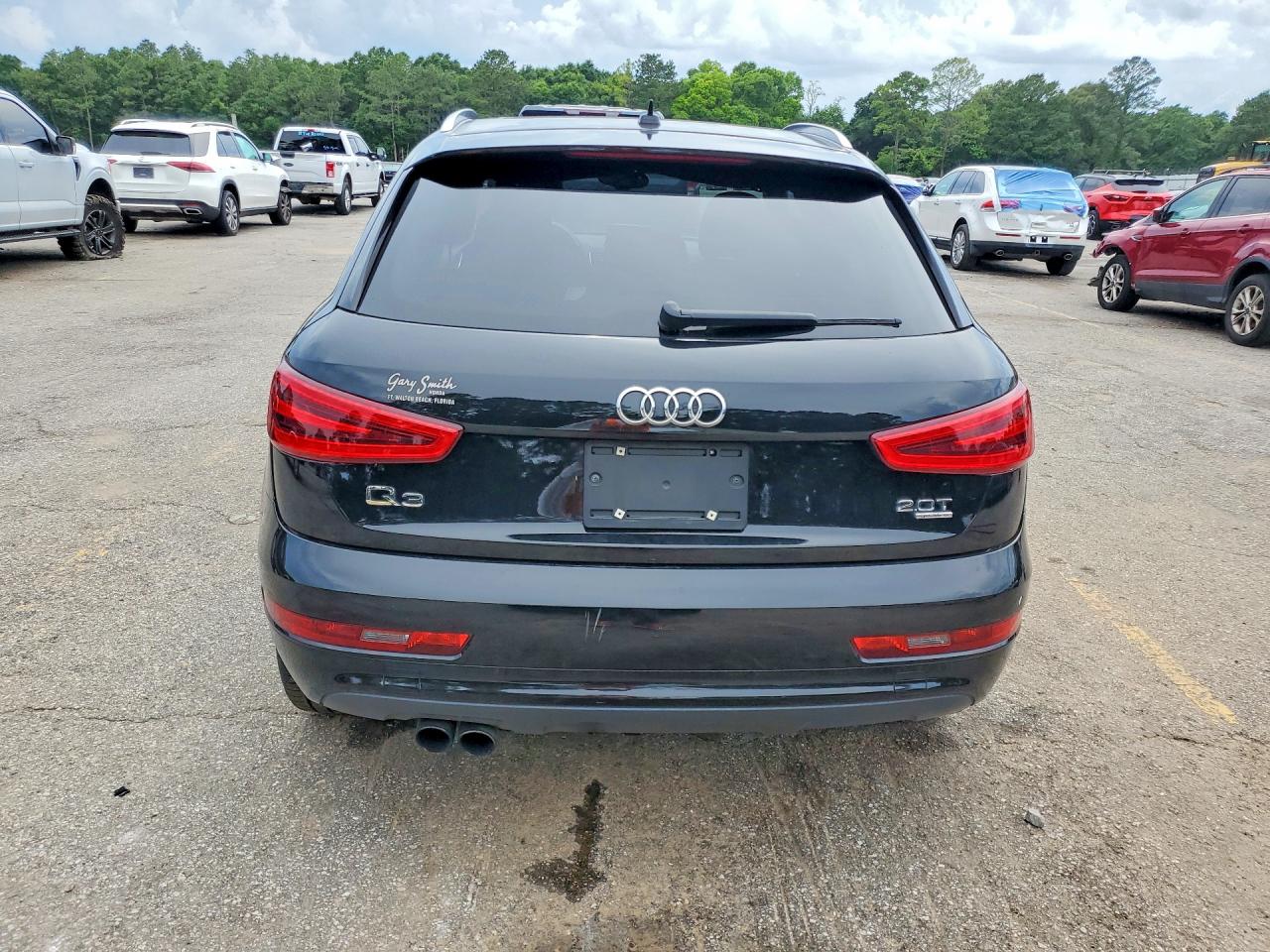 2015 AUDI Q3 quattro Premium Plus