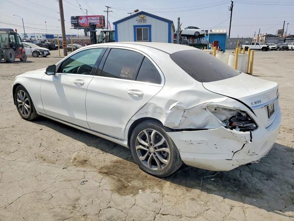 2016 MERCEDES-BENZ C C300