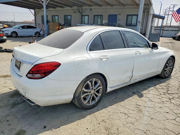 2016 MERCEDES-BENZ C C300