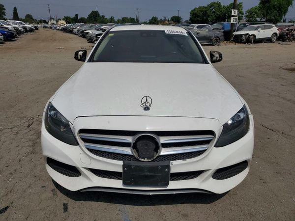 2016 MERCEDES-BENZ C C300