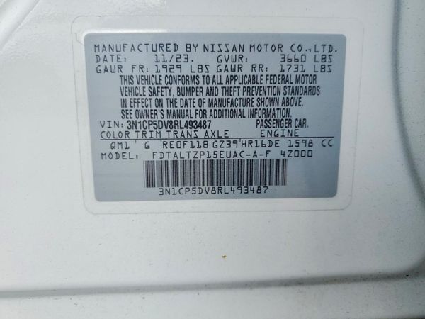 2024 NISSAN KICKS