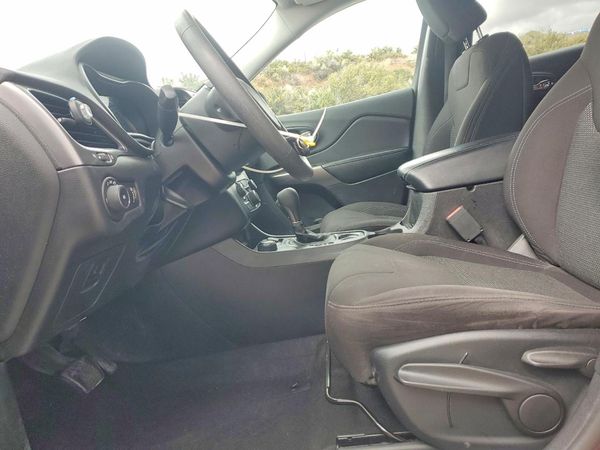 2019 JEEP CHEROKEE LATITUDE 4X4