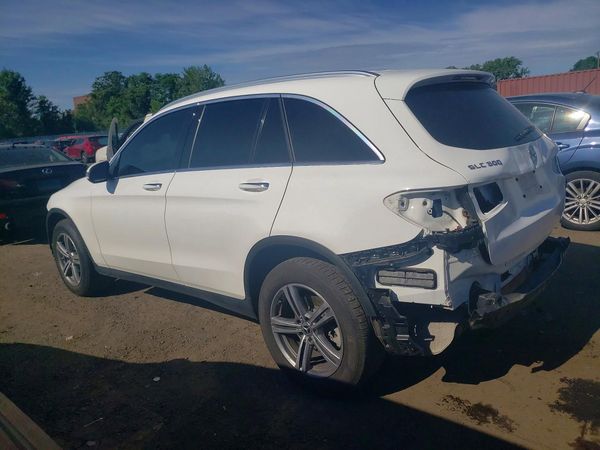 2021 MERCEDES-BENZ GLC GLC300-4M