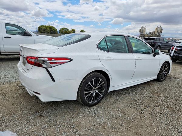 2020 TOYOTA CAMRY