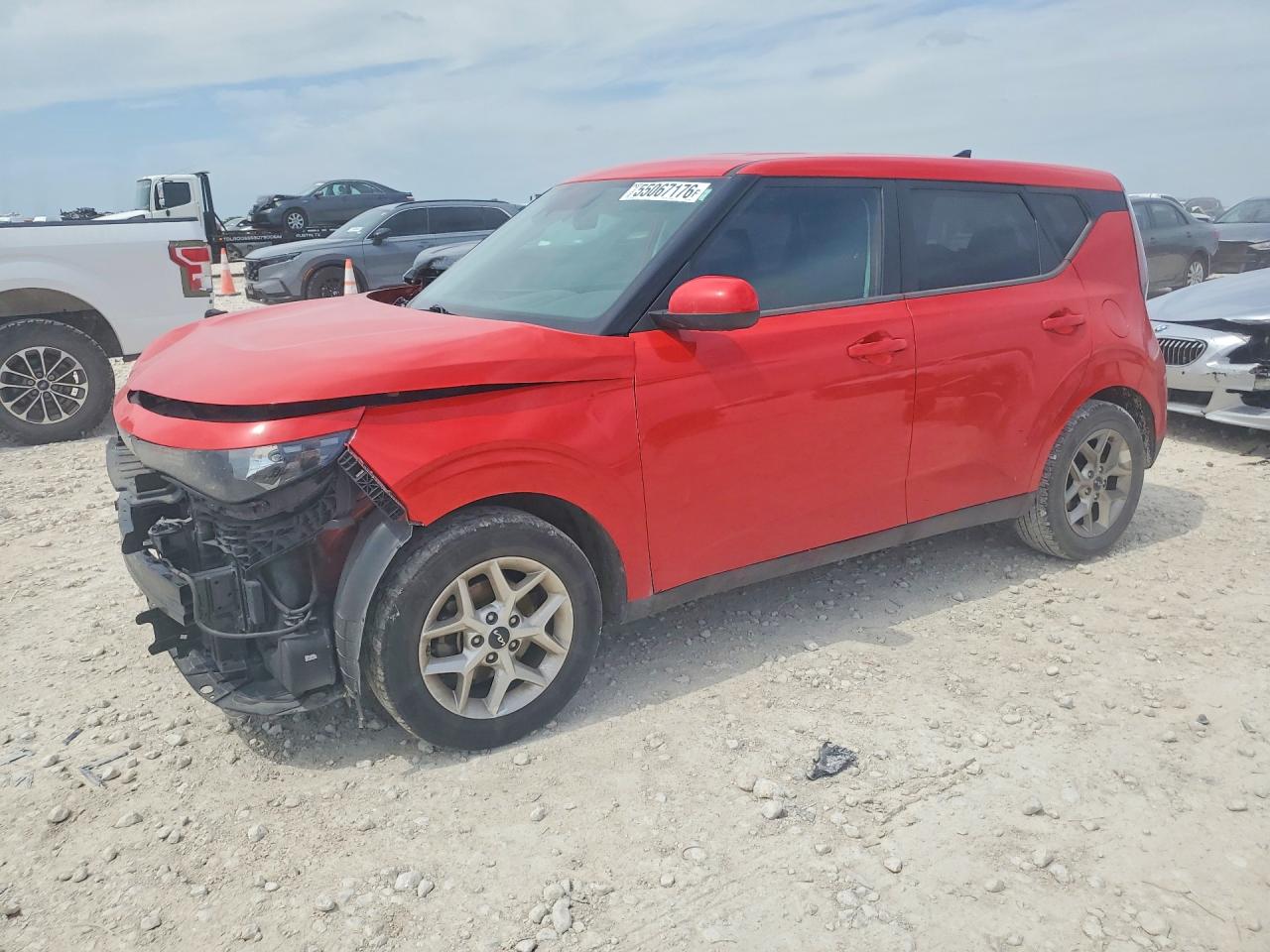 2023 KIA SOUL LX, S