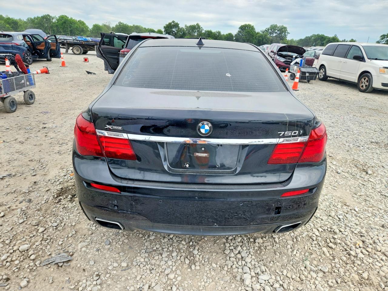 2015 BMW 750