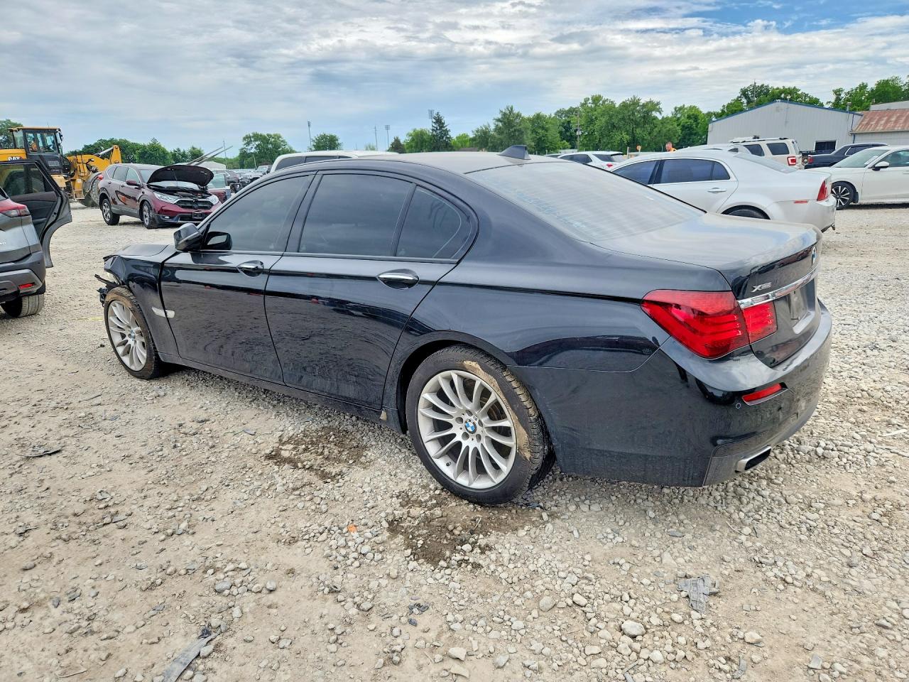 2015 BMW 750