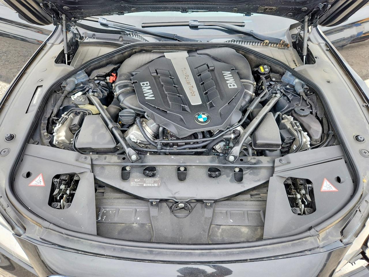 2015 BMW 750