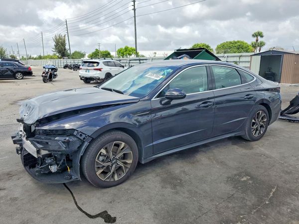 2025 HYUNDAI SONATA
