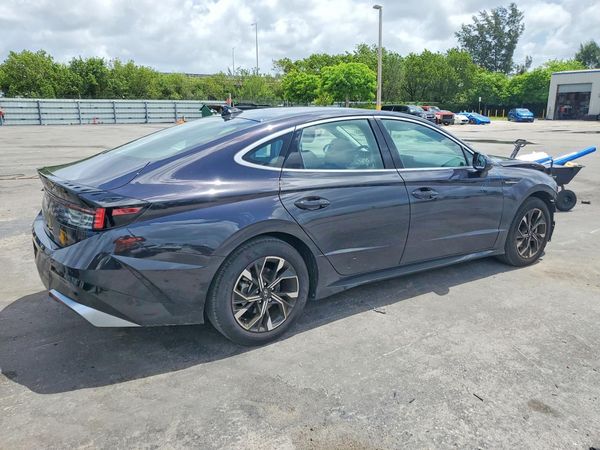 2025 HYUNDAI SONATA