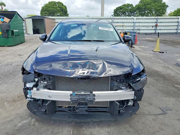 2025 HYUNDAI SONATA