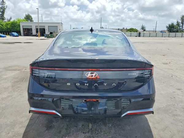 2025 HYUNDAI SONATA