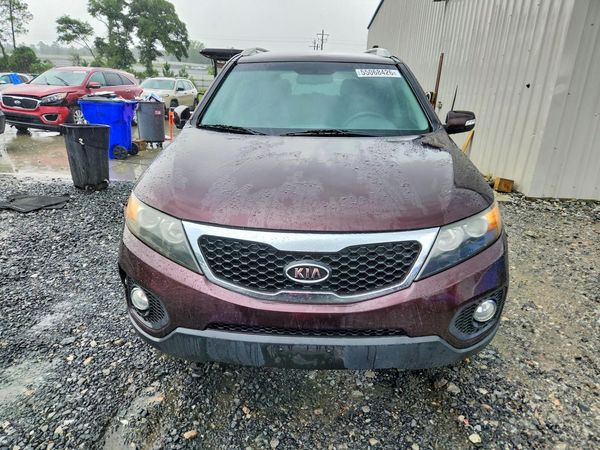 2013 KIA SORENTO Base / LX