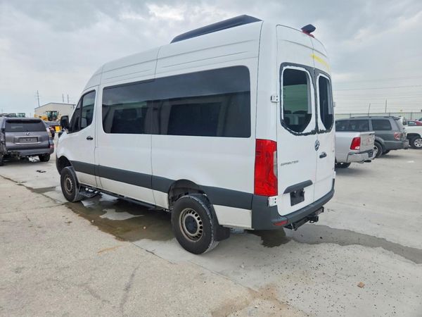 2025 MERCEDES-BENZ SPRINTER