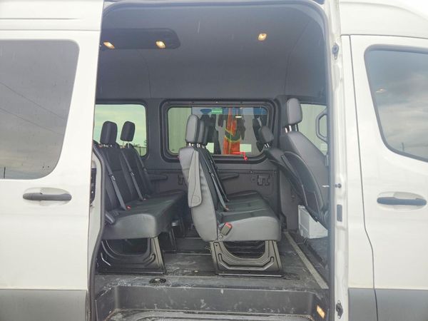 2025 MERCEDES-BENZ SPRINTER