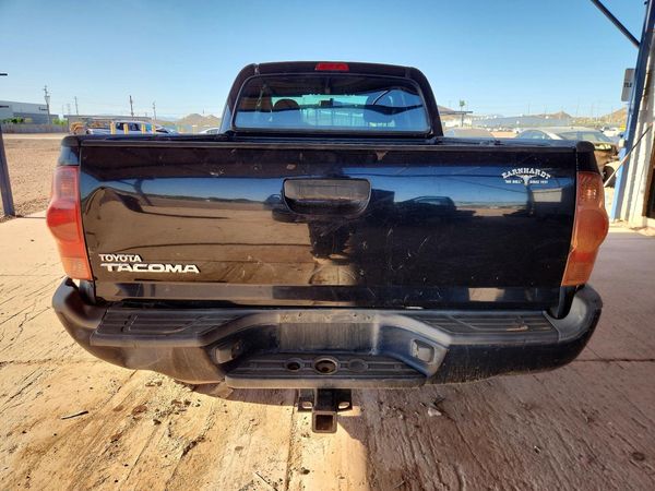 2015 TOYOTA TACOMA Delux Grade