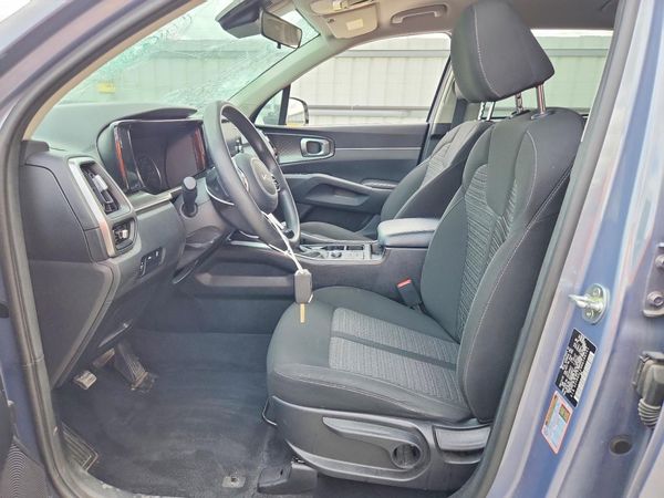2022 KIA SORENTO LX