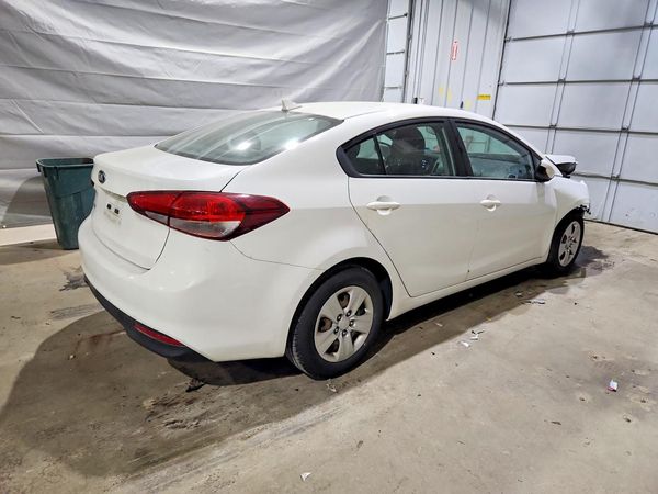 2018 KIA FORTE LX Base