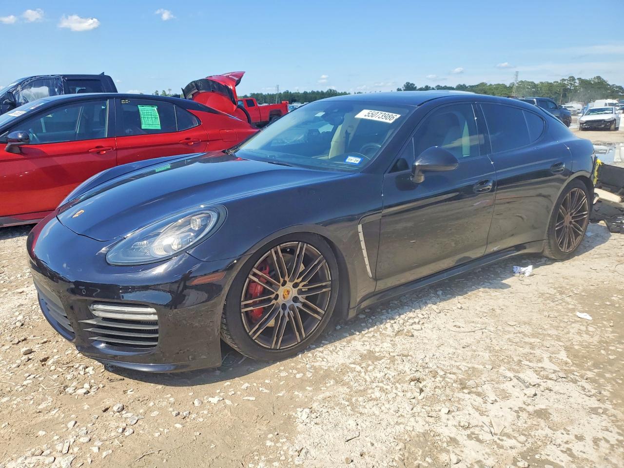 2016 PORSCHE PANAMERA