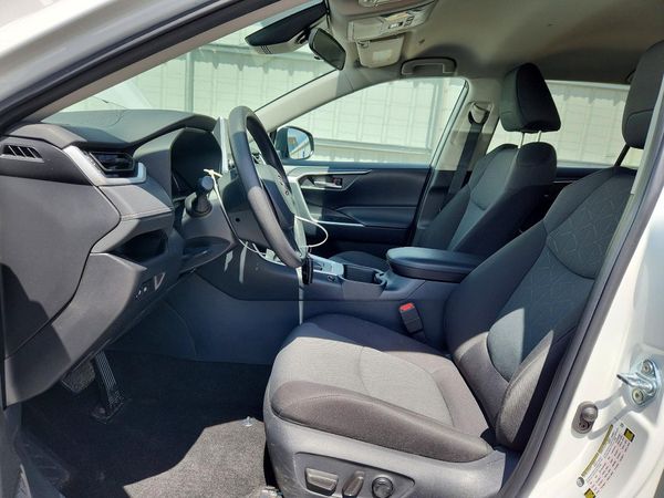 2025 TOYOTA RAV4