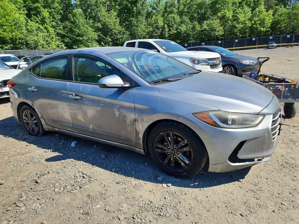 2017 HYUNDAI ELANTRA