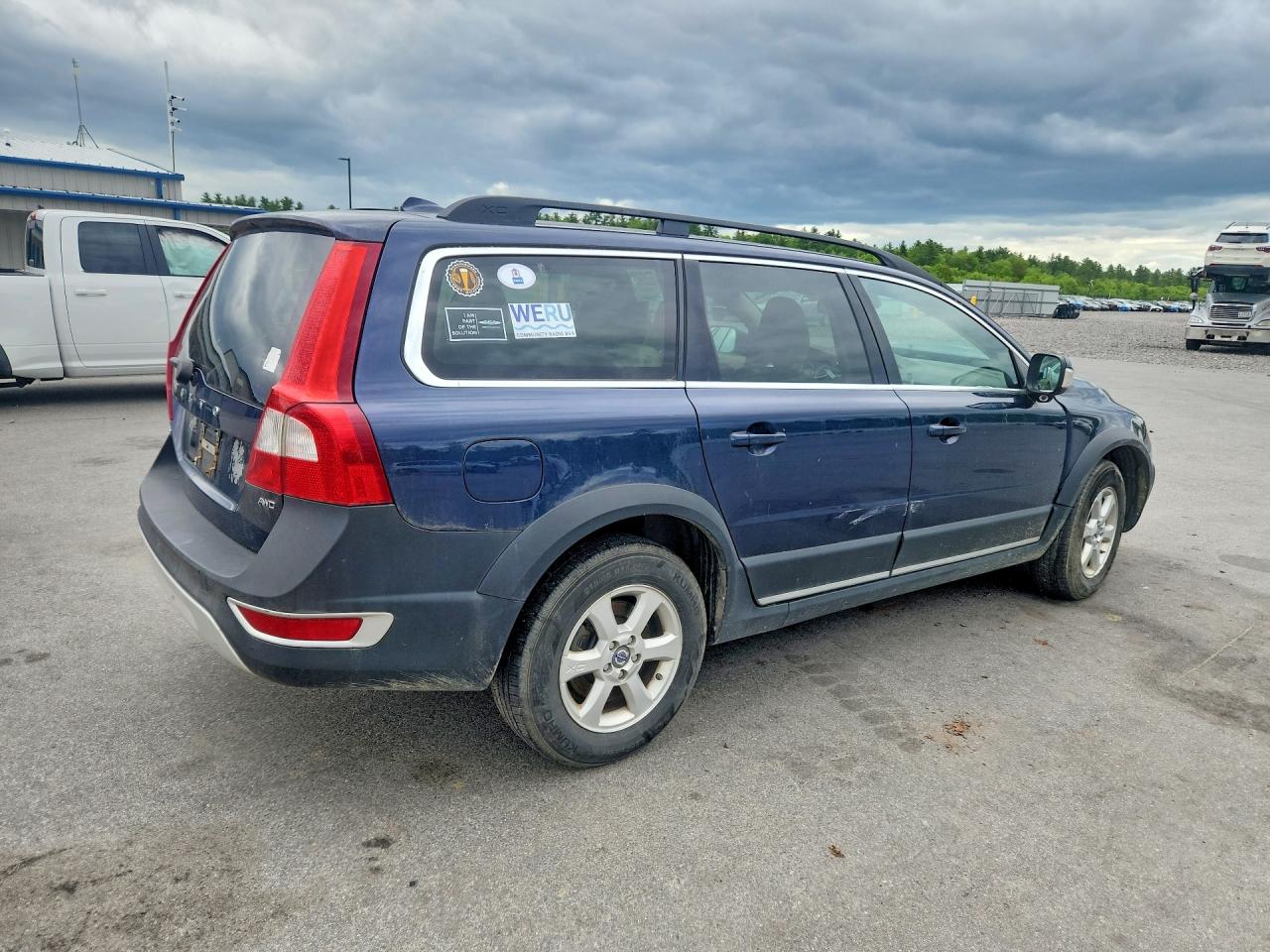 2012 VOLVO XC70