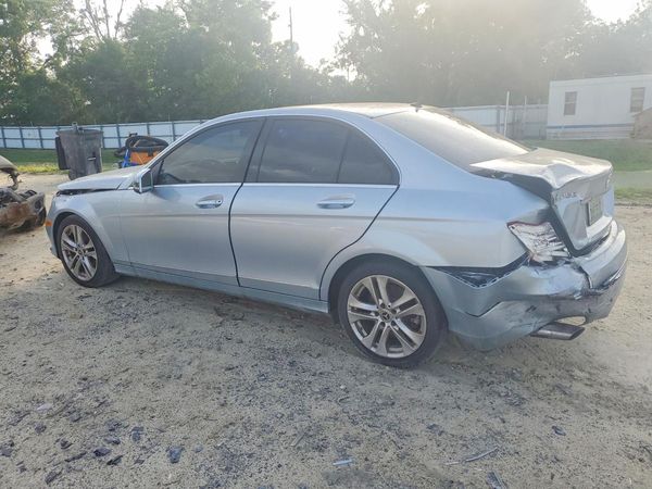 2013 MERCEDES-BENZ C