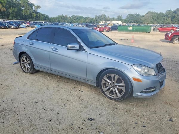 2013 MERCEDES-BENZ C