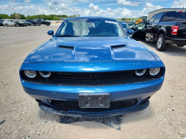 2022 DODGE CHALLENGER SXT
