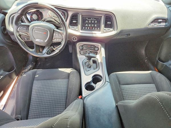 2022 DODGE CHALLENGER SXT