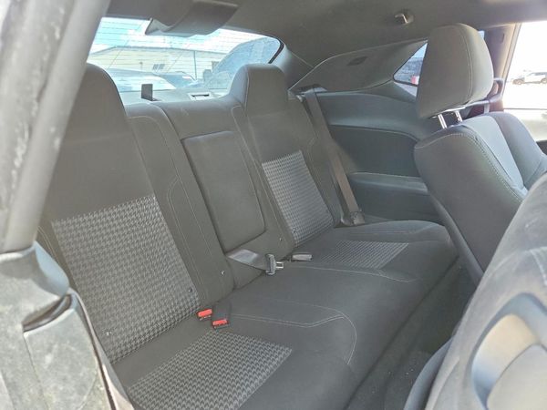 2022 DODGE CHALLENGER SXT