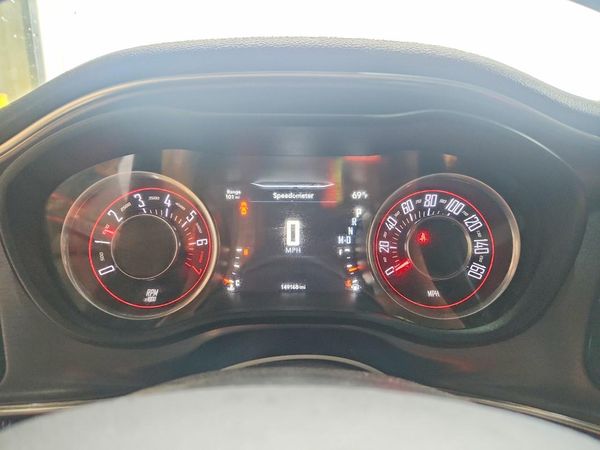 2016 DODGE CHALLENGER SXT