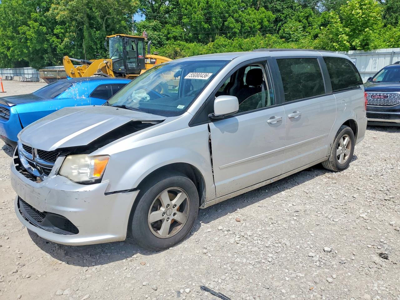 2012 DODGE CARAVAN SXT — Front 3/4
